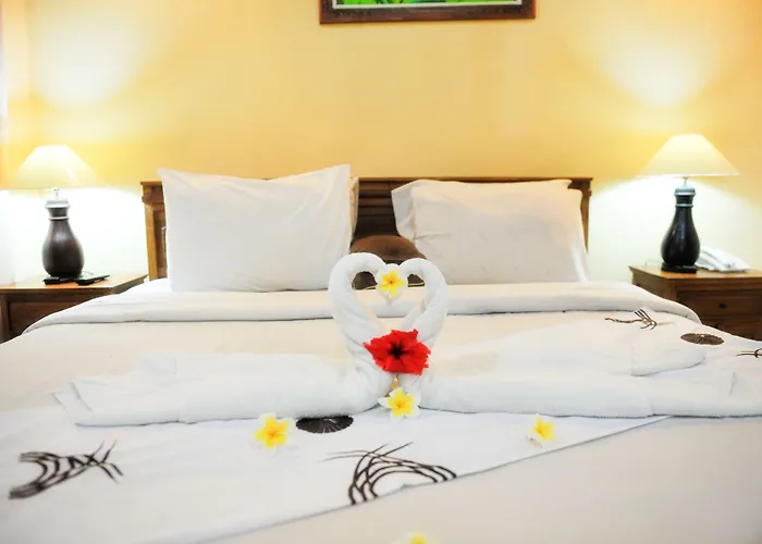 Bali Palms Otel 4*